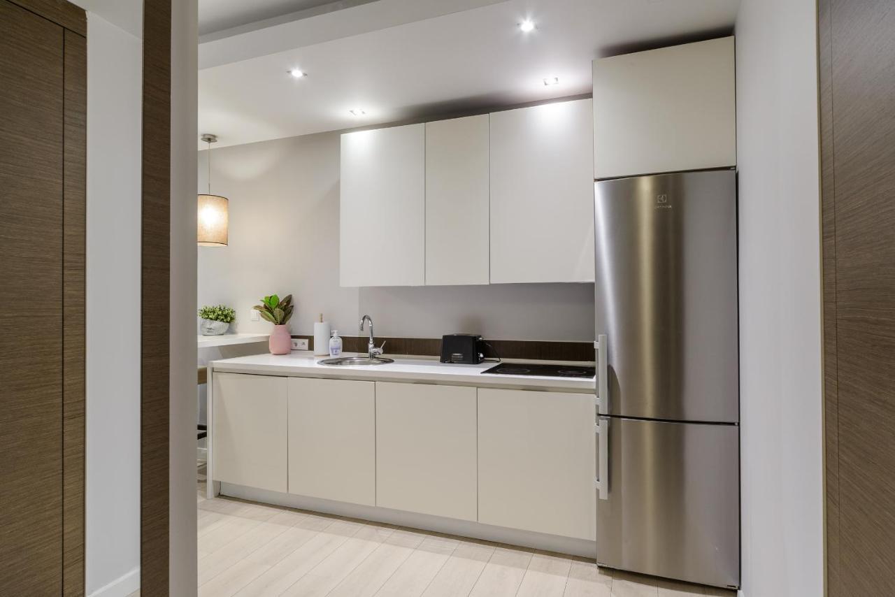 Luxury Apartments In Platinum Tower Varsovia Exterior foto
