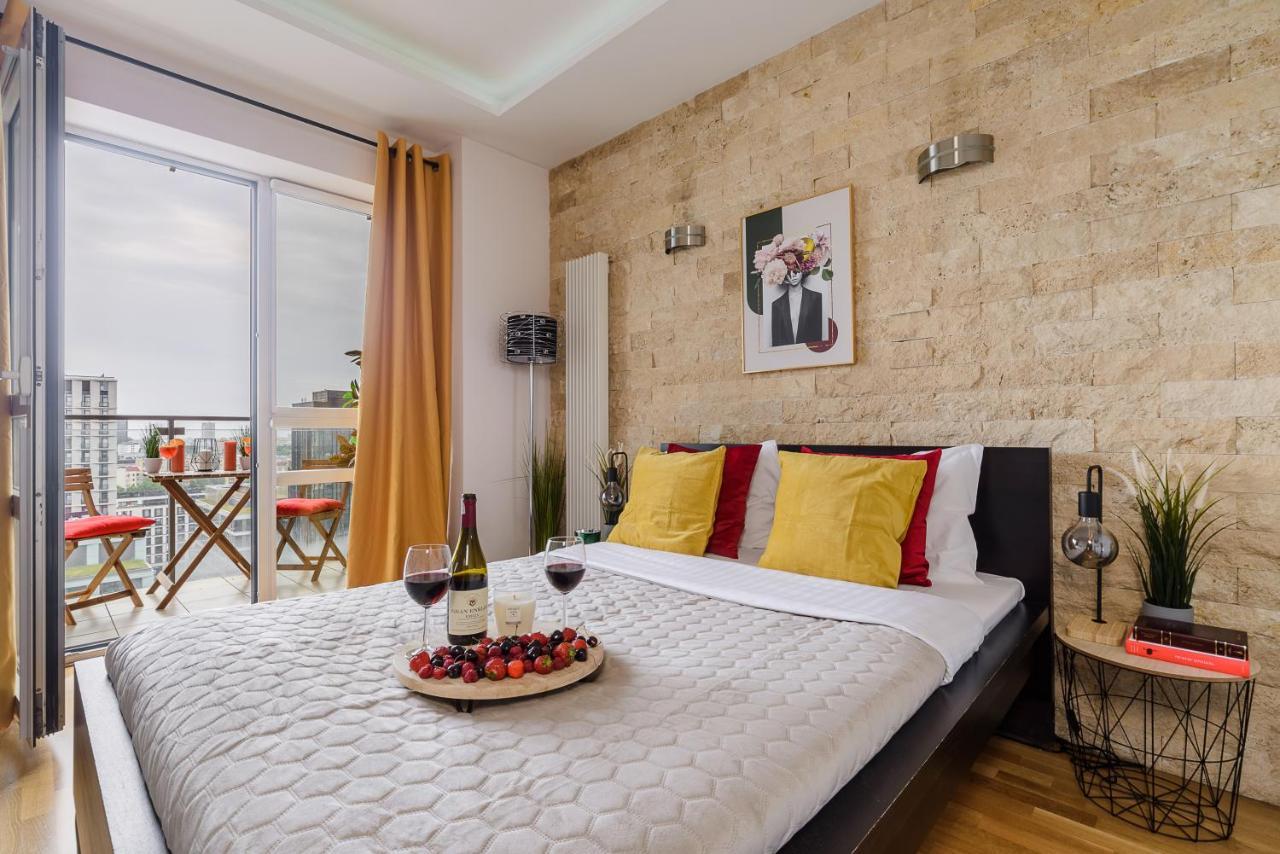 Luxury Apartments In Platinum Tower Varsovia Exterior foto