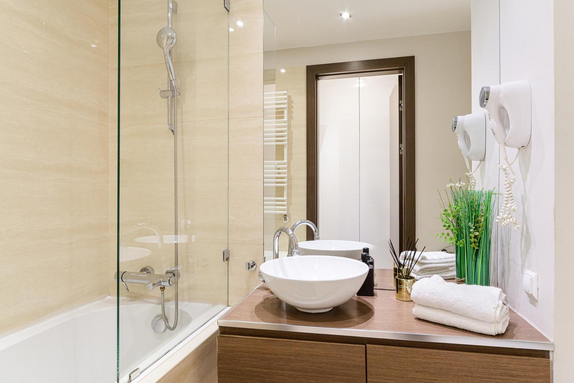 Luxury Apartments In Platinum Tower Varsovia Exterior foto